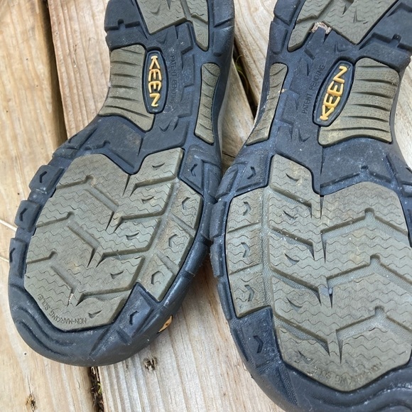 ?KEEN Newport H2 Men’s Hiking Water sandals size 8 main image 9